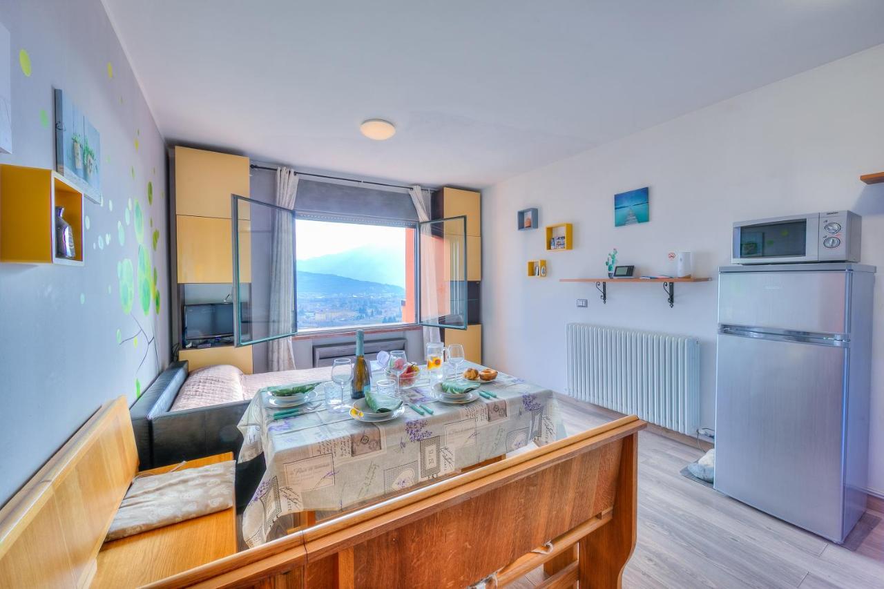 Casa O-Live Appartement Riva del Garda Buitenkant foto
